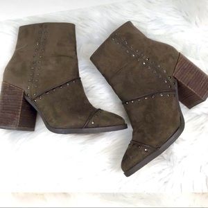 Report Jael suede studded ankle boot heeled!